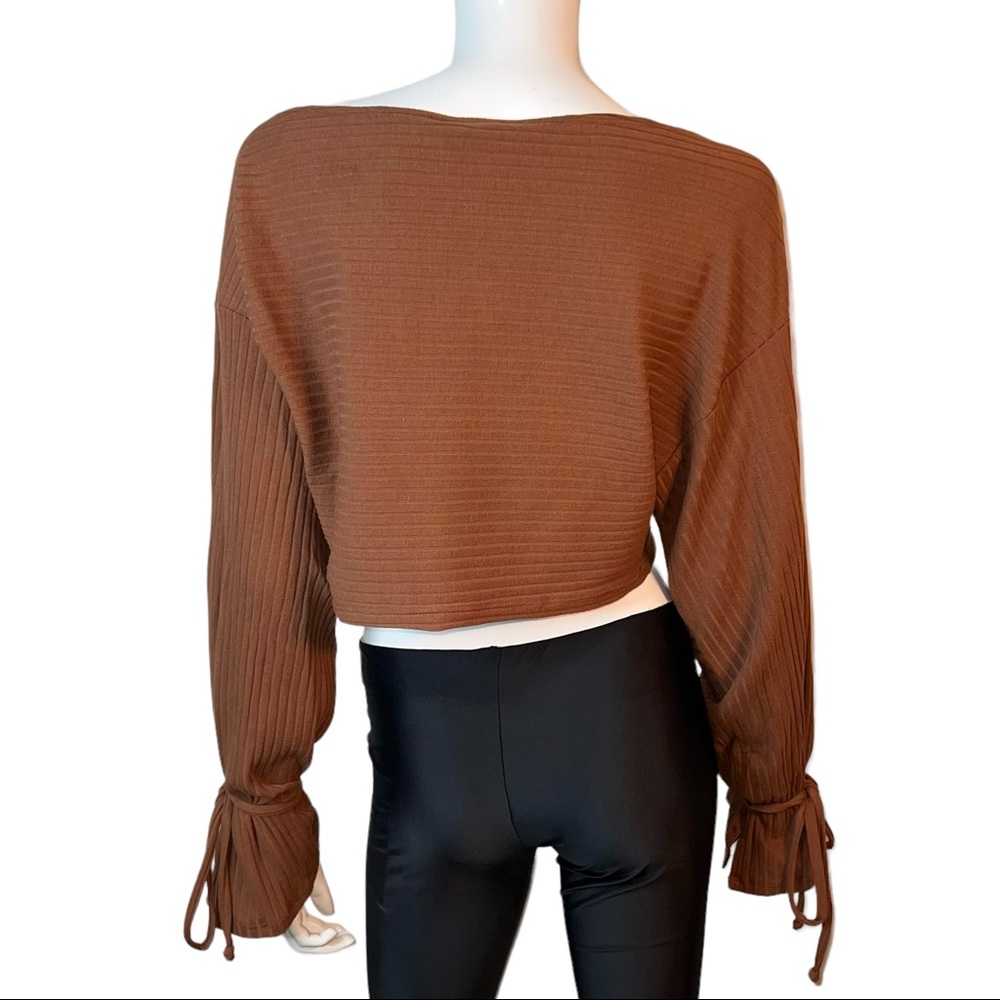 Fashion Nova 2 Piece Long Poet Sleeves Ribbed Brown Crop Top and Pants - Picture 7 of 15